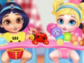 Игри Messy Baby Princess Cleanup